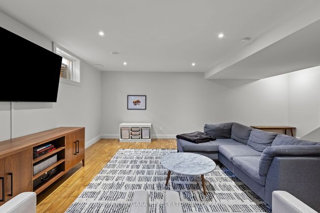 56 Pinot Trail, House other with 4 bedrooms, 4 bathrooms and 3 parking in Niagara on the Lake ON | Image 27