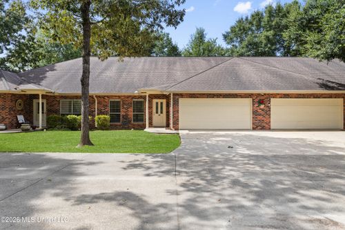1240 Kapalama Ln, Diamondhead, MS, 39525-4366 | Card Image