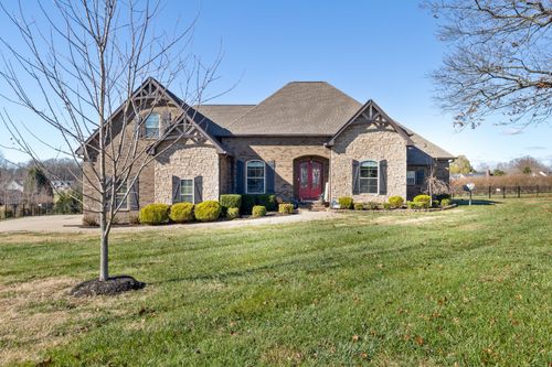82 Deer Run Rd, Cross Plains, TN, 37049-4780 | Card Image