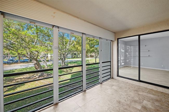 APT-210 - 2302 S Cypress Bend Dr, Condo with 2 bedrooms, 2 bathrooms and null parking in Pompano Beach FL | Image 6