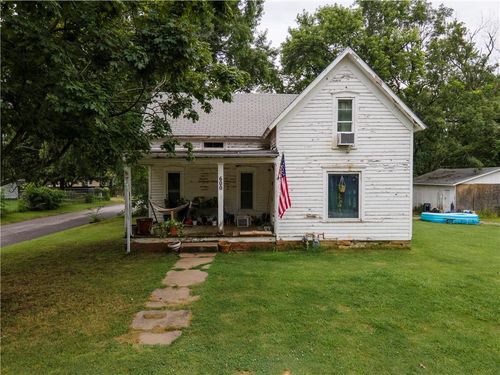 600 E Main St, Cherryvale, KS, 67335-1529 | Card Image