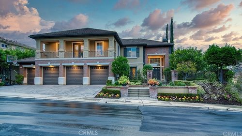 23 Van Gogh Way, Trabuco Canyon, CA, 92679-8500 | Card Image