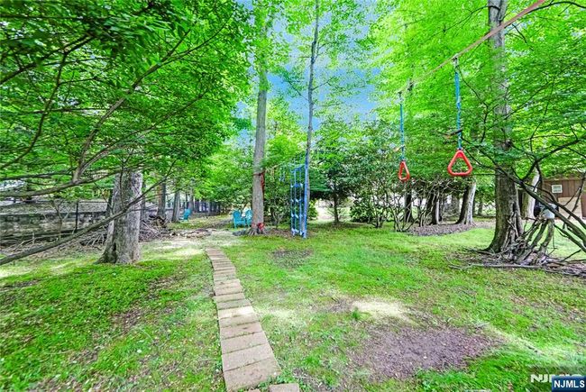 66 Hoffman Ct, House other with 4 bedrooms, 3 bathrooms and null parking in River Vale NJ | Image 40