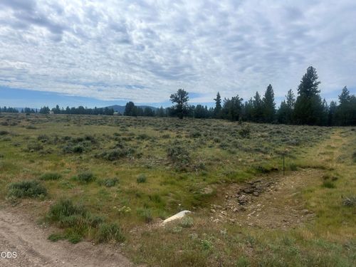111and112-0 Rim Drive, Chiloquin, OR, 97624 | Card Image
