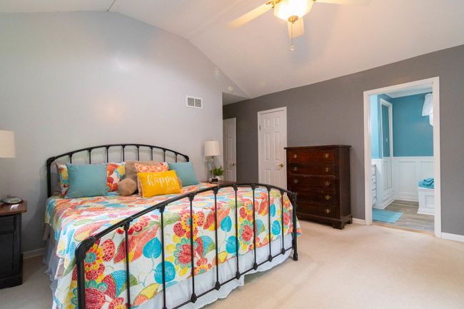 2142 Hawthorne Ln, House other with 3 bedrooms, 2 bathrooms and 12 parking in WAUKEGAN IL | Image 12