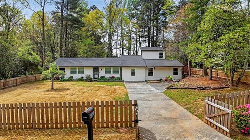 3785 Somerset Dr Sw, Marietta, GA, 30064-1635 | Card Image