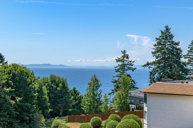 406 - 1350 Vidal Street, Condo with 2 bedrooms, 2 bathrooms and 1 parking in White Rock BC | Image 29