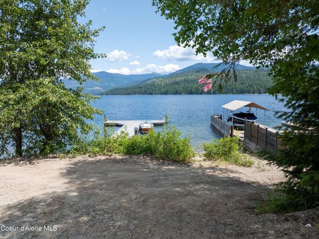 733 Hagman Rd, Home with 3 bedrooms, 1 bathrooms and null parking in Nordman ID | Image 6