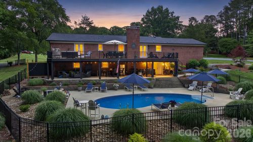 301 Pinecroft Ln, Spencer, NC, 28159-1747 | Card Image