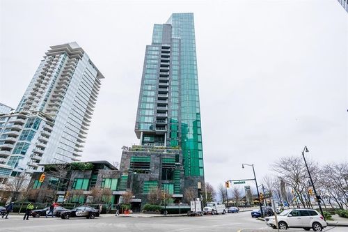 439 E 16th St, North Vancouver, BC, V7L | Card Image