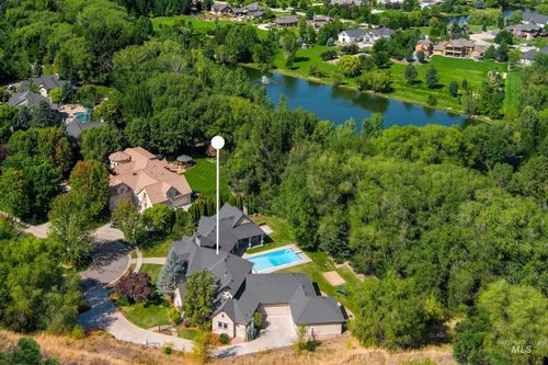 1450 E Covey Run Ct, Eagle, ID, 83616-4274 | Card Image