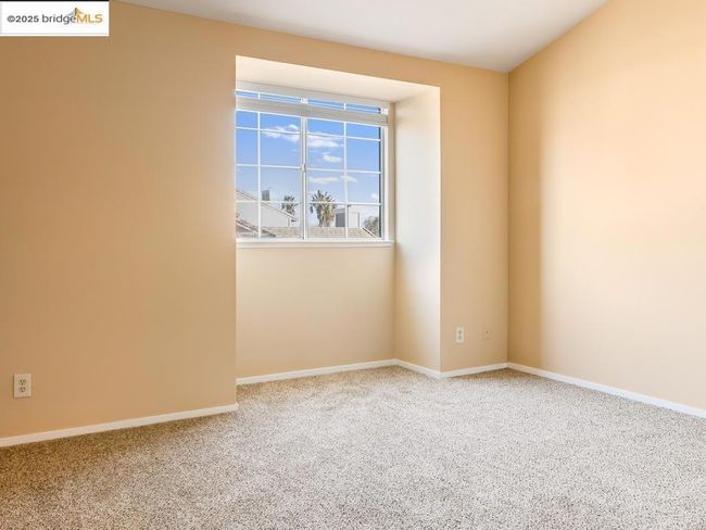9 Pelican Ct, Townhouse with 4 bedrooms, 3 bathrooms and 2 parking in Pittsburg CA | Image 15