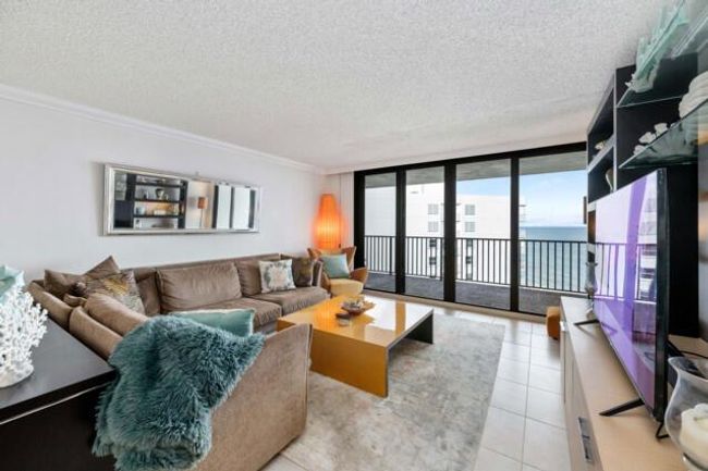 APT-510 - 3610 S Ocean Blvd, Condo with 3 bedrooms, 2 bathrooms and null parking in South Palm Beach FL | Image 19