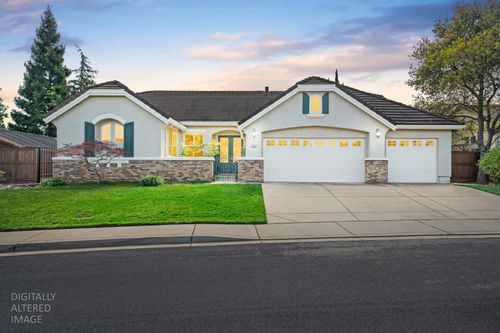 534 Sawka Dr, Auburn, CA, 95603-6062 | Card Image