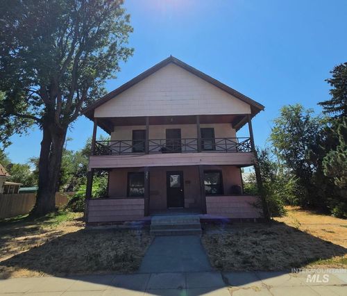 225 S 4th E, Mountain Home, ID, 83647-3007 | Card Image