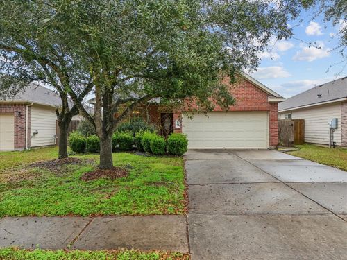 6711 River Ridge Ln, Dickinson, TX, 77539-6395 | Card Image