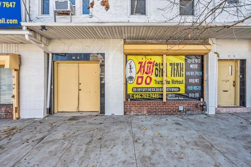 149 Roosevelt Avenue, New York, NY, 11354 | Card Image