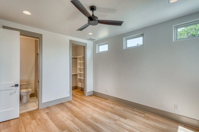 208 E Lakeshore Dr, House other with 4 bedrooms, 5 bathrooms and null parking in Sunrise Beach TX | Image 19