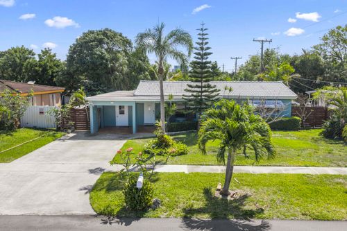 2136 Ne 4th Ct, Boca Raton, FL, 33431-8129 | Card Image