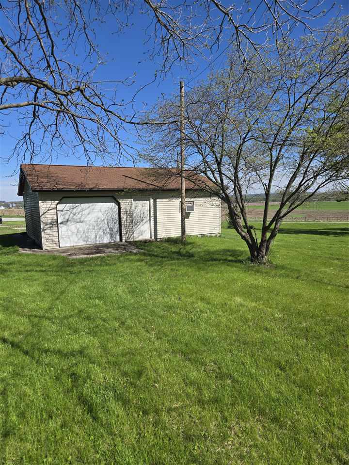 Land in Solon 4