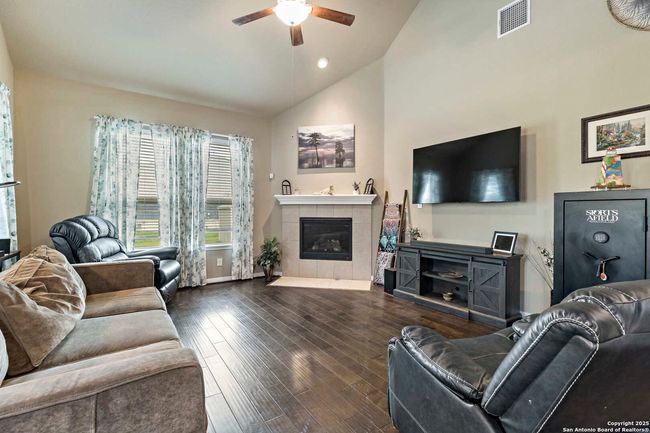 12301 Lattice Cv, House other with 4 bedrooms, 3 bathrooms and null parking in Schertz TX | Image 11