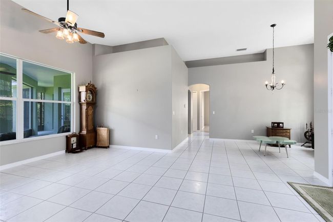 5204 Hammock Pointe Ct, House other with 4 bedrooms, 3 bathrooms and null parking in SAINT CLOUD FL | Image 15