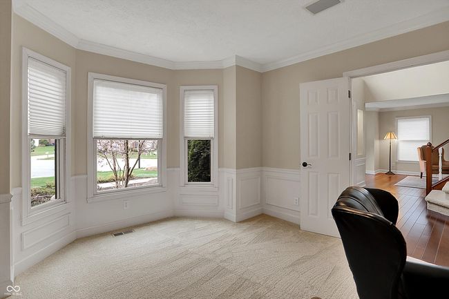 9319 Oak Knoll Ln, House other with 4 bedrooms, 4 bathrooms and null parking in Fishers IN | Image 7