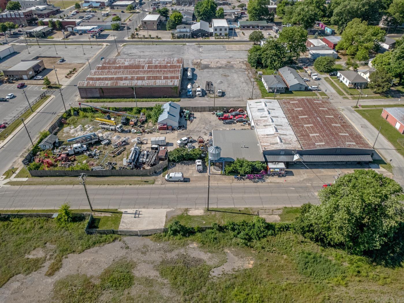 301 Burke Ave, Jonesboro, AR 72401