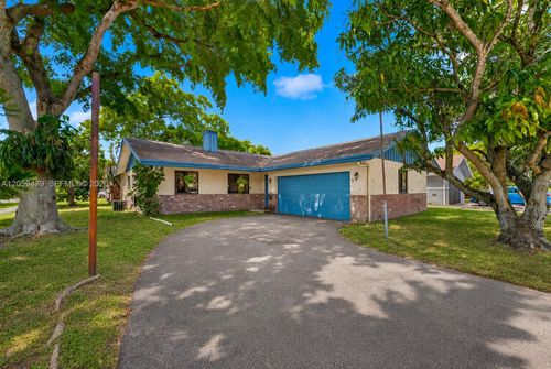 7508 Sw 6th Ct, North Lauderdale, FL, 33068-1340 | Card Image
