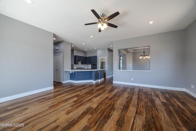 Living Room | Image 12