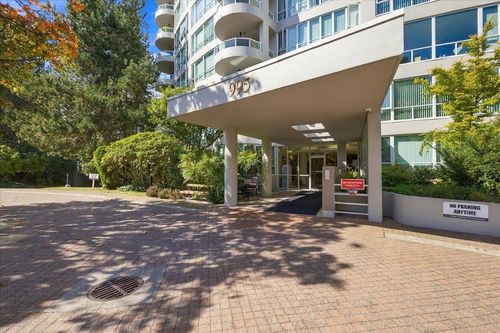 402-995 Roche Point Dr, North Vancouver, BC, V7H2X4 | Card Image