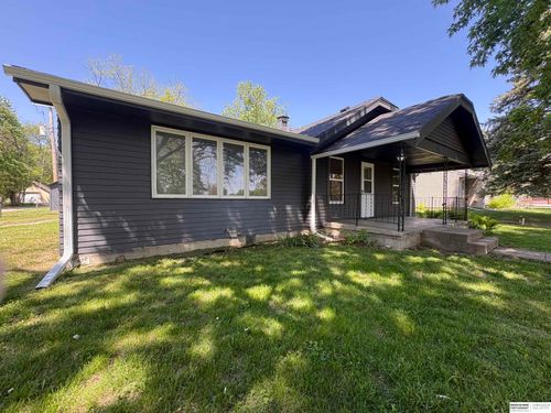416 N 11th St, Tekamah, NE, 68061-1519 | Card Image