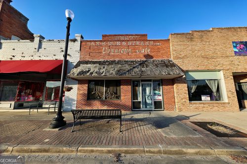 108 Main Street E, Perry, FL, 32347 | Card Image