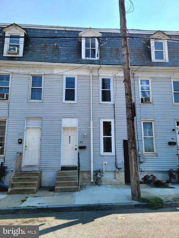 Queen St, York, PA 17403