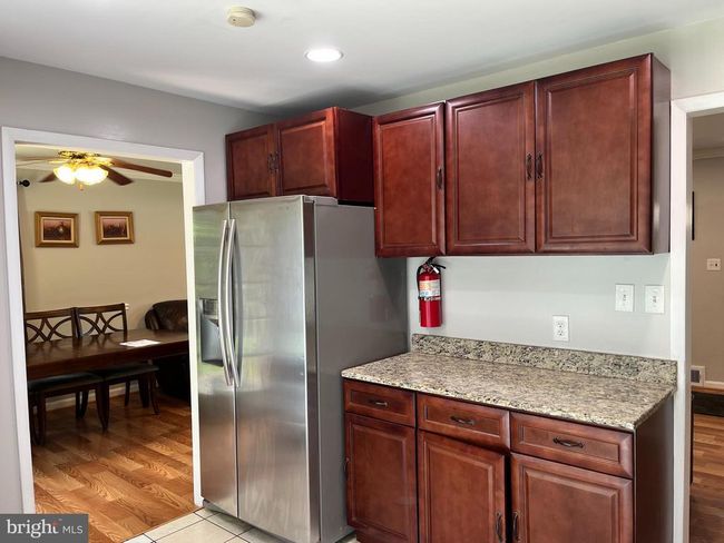 6313 Bardu Ave, House other with 3 bedrooms, 2 bathrooms and null parking in SPRINGFIELD VA | Image 8