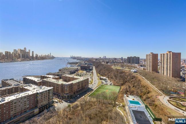 6050 Kennedy Blvd, Condo with 2 bedrooms, 2 bathrooms and null parking in West New York NJ | Image 15