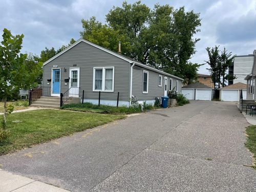 1219-1217 Oxford St, Hopkins, MN, 55343-1910 | Card Image