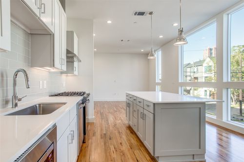 apt-705-2128 Ashby St, Dallas, TX, 75204-0005 | Card Image