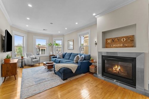 3-45 Pearl St, Boston, MA, 02125-4624 | Card Image