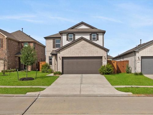 8218 Leisure Point Dr, Cypress, TX, 77433-8910 | Card Image