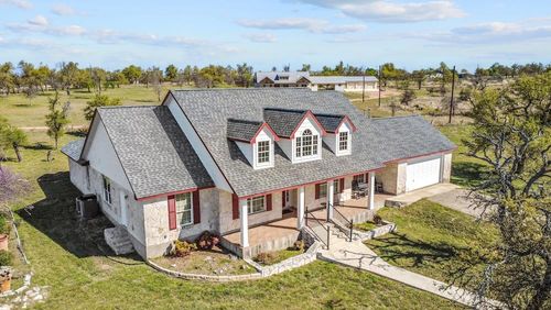 1080 Cherry Mountain Loop, Fredericksburg, TX, 78624-5991 | Card Image