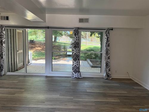 2207 Sw Colony Drive, Huntsville, AL, 35802 | Card Image