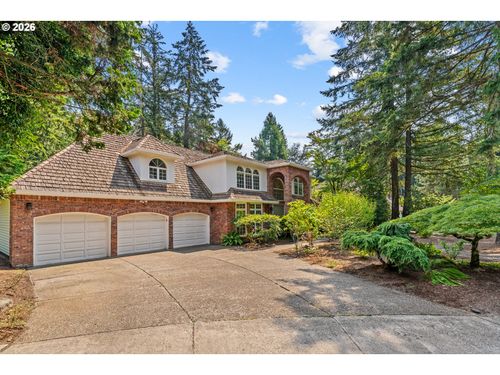 16193 Matthew Ct, Lake Oswego, OR, 97034-4675 | Card Image