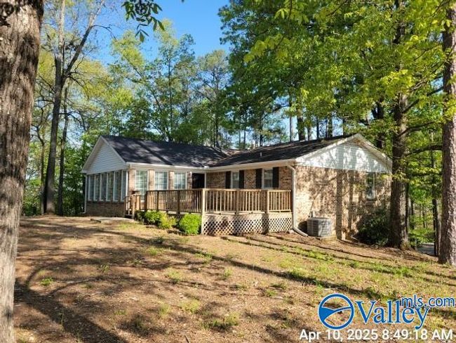 516 Davis Dr, House other with 3 bedrooms, 2 bathrooms and null parking in Glencoe AL | Image 6