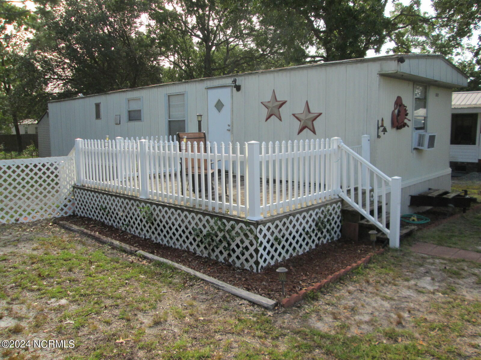 Cedar Ln, Supply, NC 28462