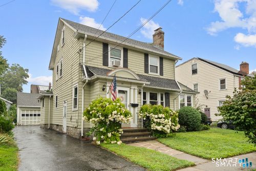 34 Glenwood Ave, Stratford, CT, 06614-4204 | Card Image