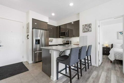 305-120 18 Ave Sw, Calgary, AB, T2S3H5 | Card Image