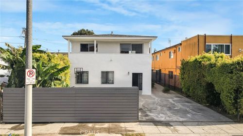 2806 S Norton, Los Angeles, CA, 90018 | Card Image
