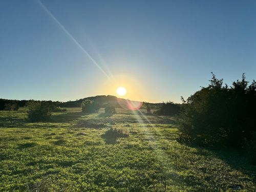 105 Majestic Hills Dr, Blanco, TX, 78606-2261 | Card Image