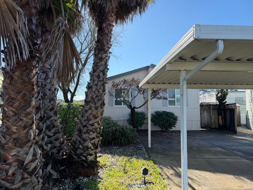 12 Fort Ross Way, Sonoma, CA, 95476-8100 | Card Image